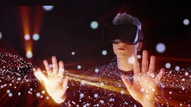 The Role of AR/VR in Retail: Creating Immersive Shopping Experiences and Boosting Sales